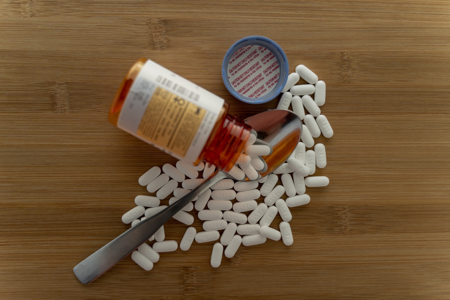 Melatonina: Por que uma rotina de sono saudável é importante medicamentos-melatonina-para-dormir-bem